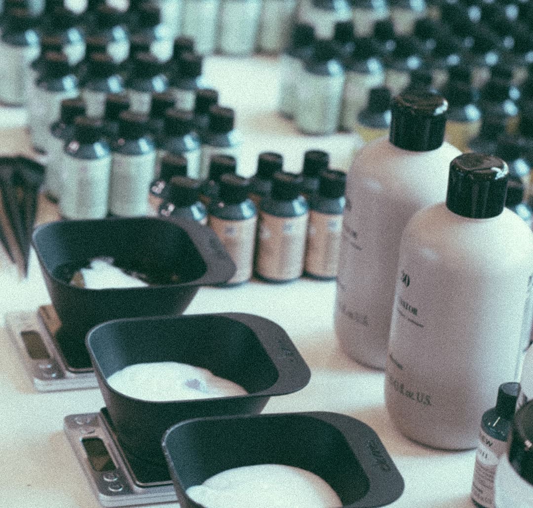 Picture of barber cutting hair